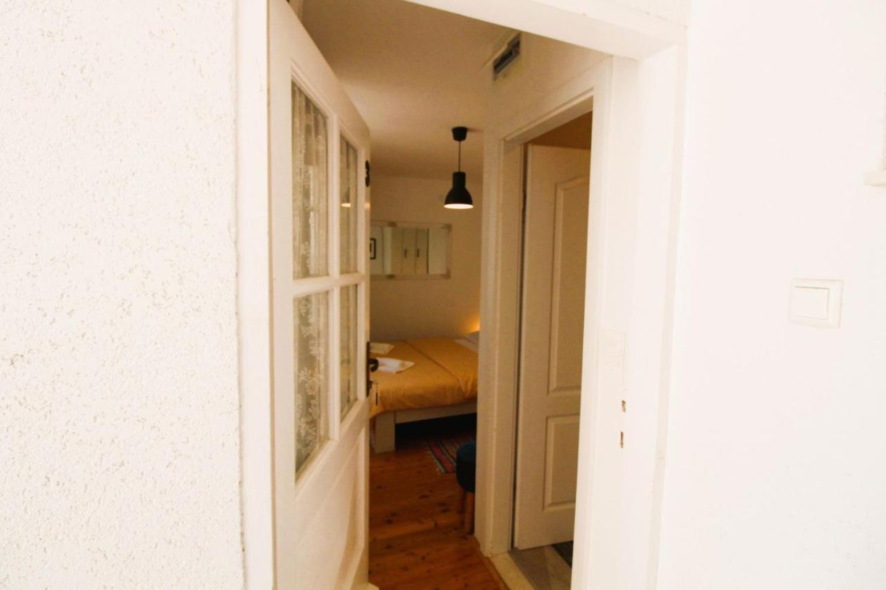 Korzo Rooms & Apartments Vis Luaran gambar
